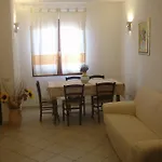 A Con Posto Auto In Garage E Con Giardino *